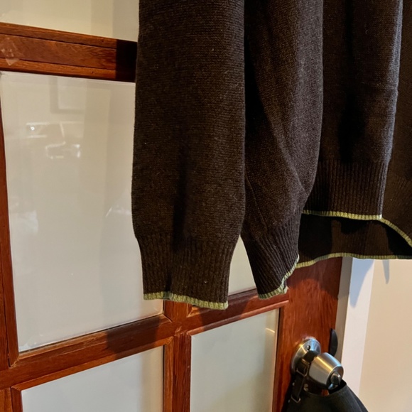 Luciano Barbera Cashmere V Neck Sweater - Picture 4 of 6